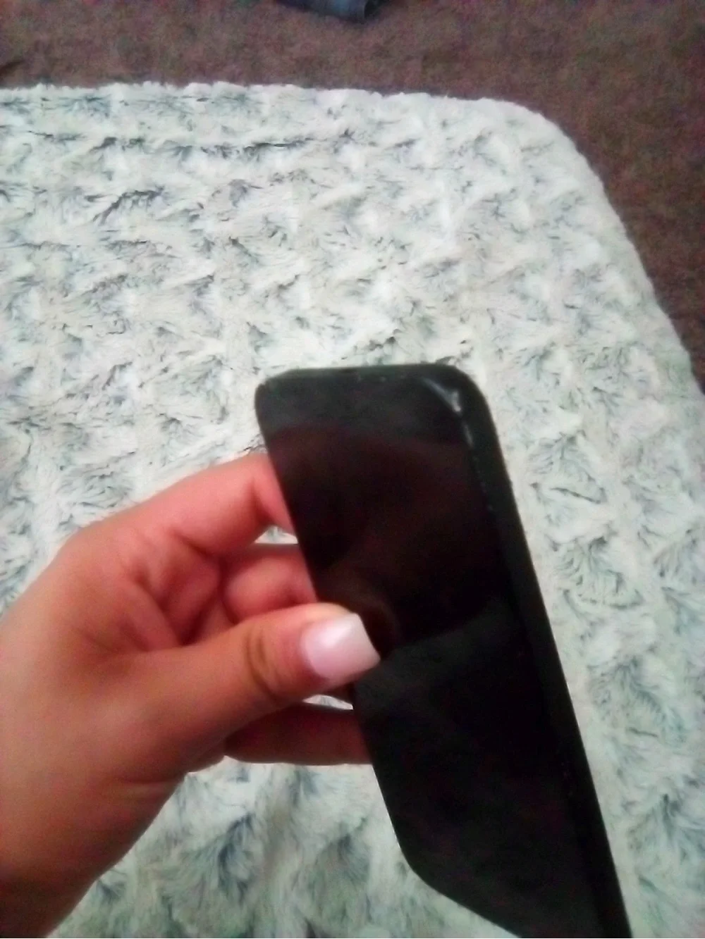 Apple iPhone 16e- (Black)128 gb VZW